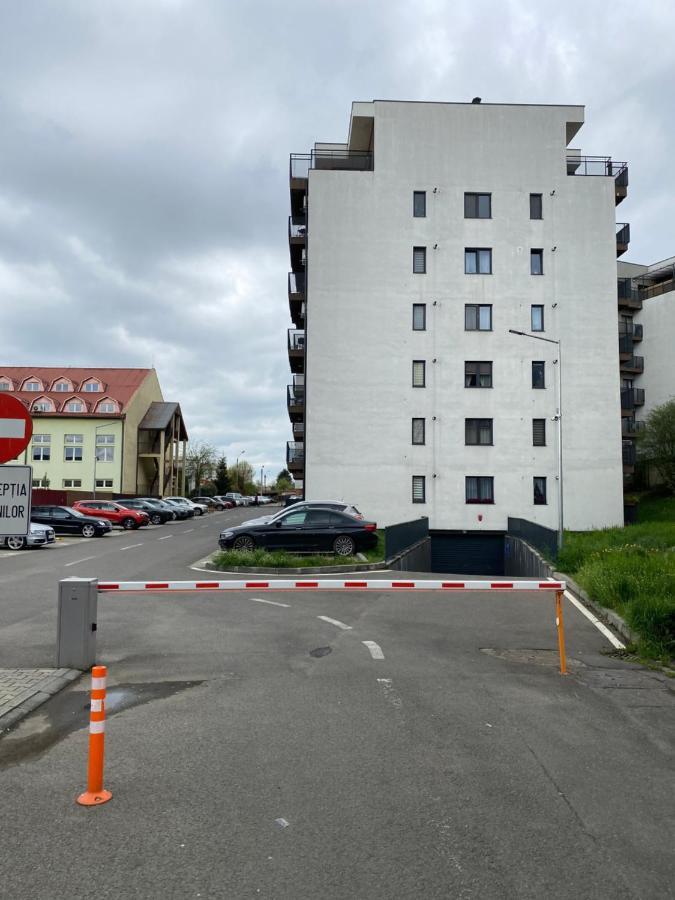 Apartament Gloriei 17 Appartamento Târgu-Mureş Esterno foto